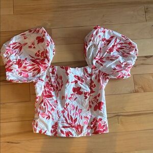 Banana Republic Red and White Floral Puff Sleeve Blouse
